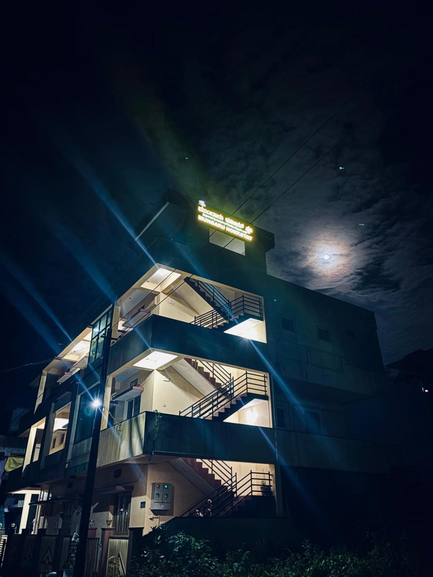 Mungaru Homestay, Talaguppa Sagar  Esterno foto