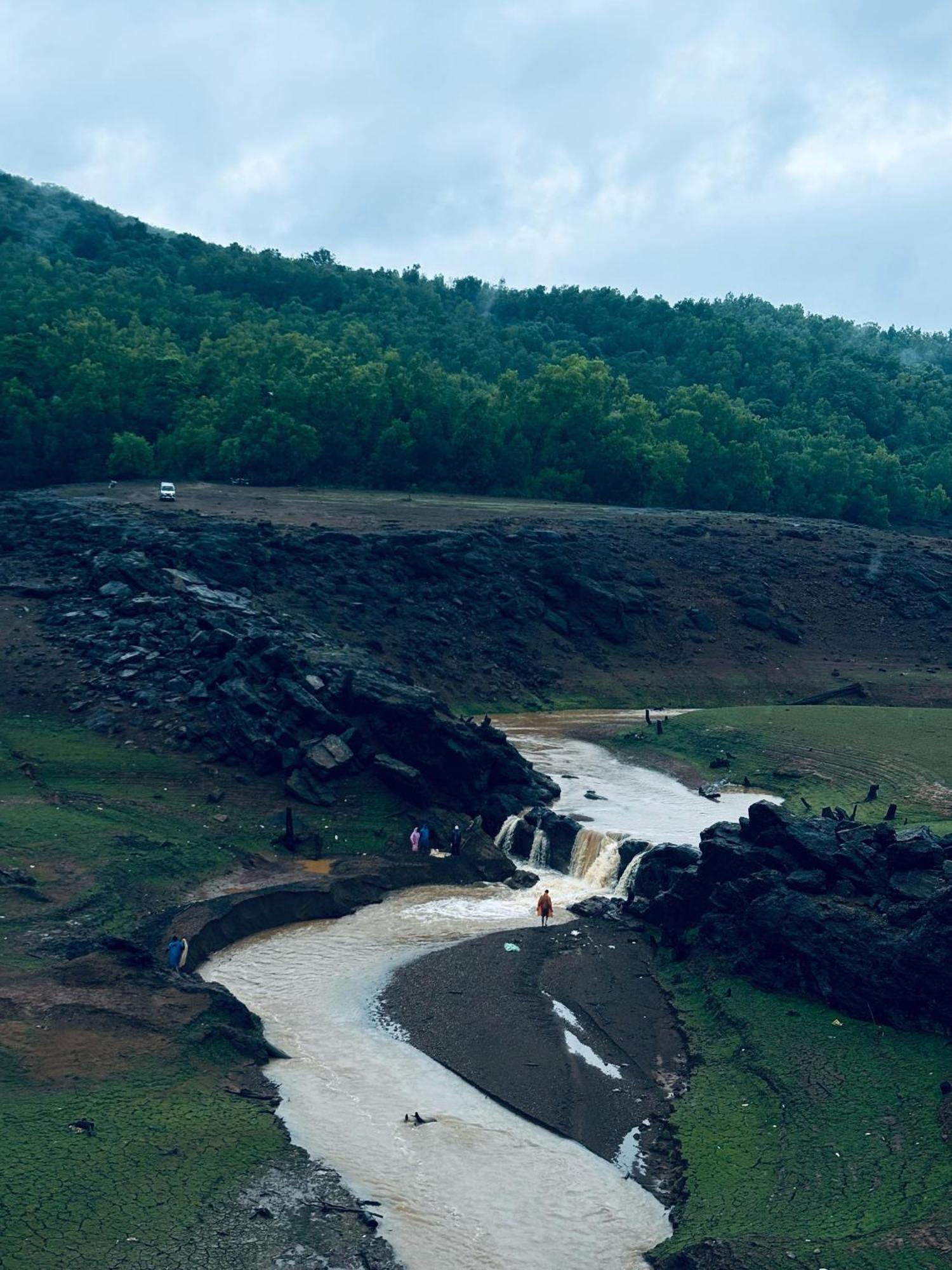 Mungaru Homestay, Talaguppa Sagar  Esterno foto